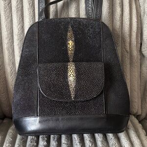 Sting-Ray Leather Convertible Bag